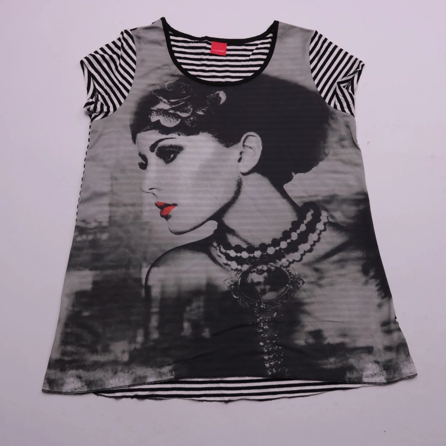 Футболка LINEBRE